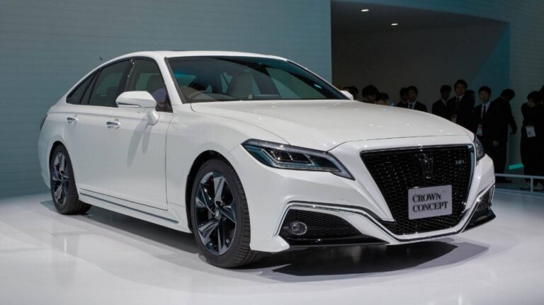 2026 Toyota Crown Redesign